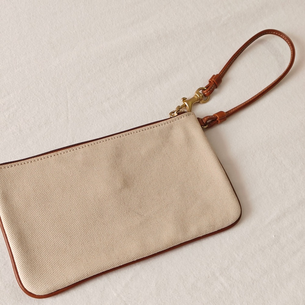 Vintage Coach Legacy Canvas Wristlet Small Beige Brown Leather Turnlock Zip Bag - Picture 7 of 7